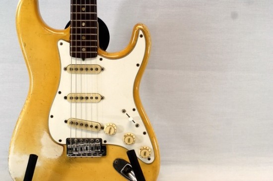 買取} Fender USA 【Stratocaster コンポーネント 1969年+1974年】 | D