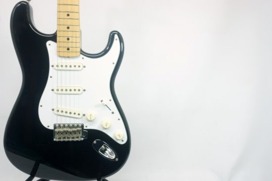 【美品】Fender Japan ストラトキャスター